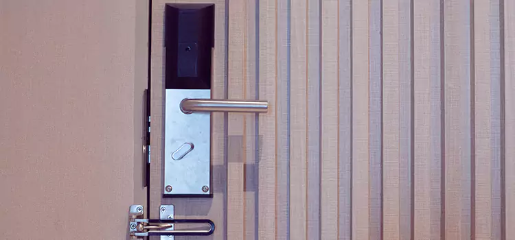 Installing a Maglock El Reno
